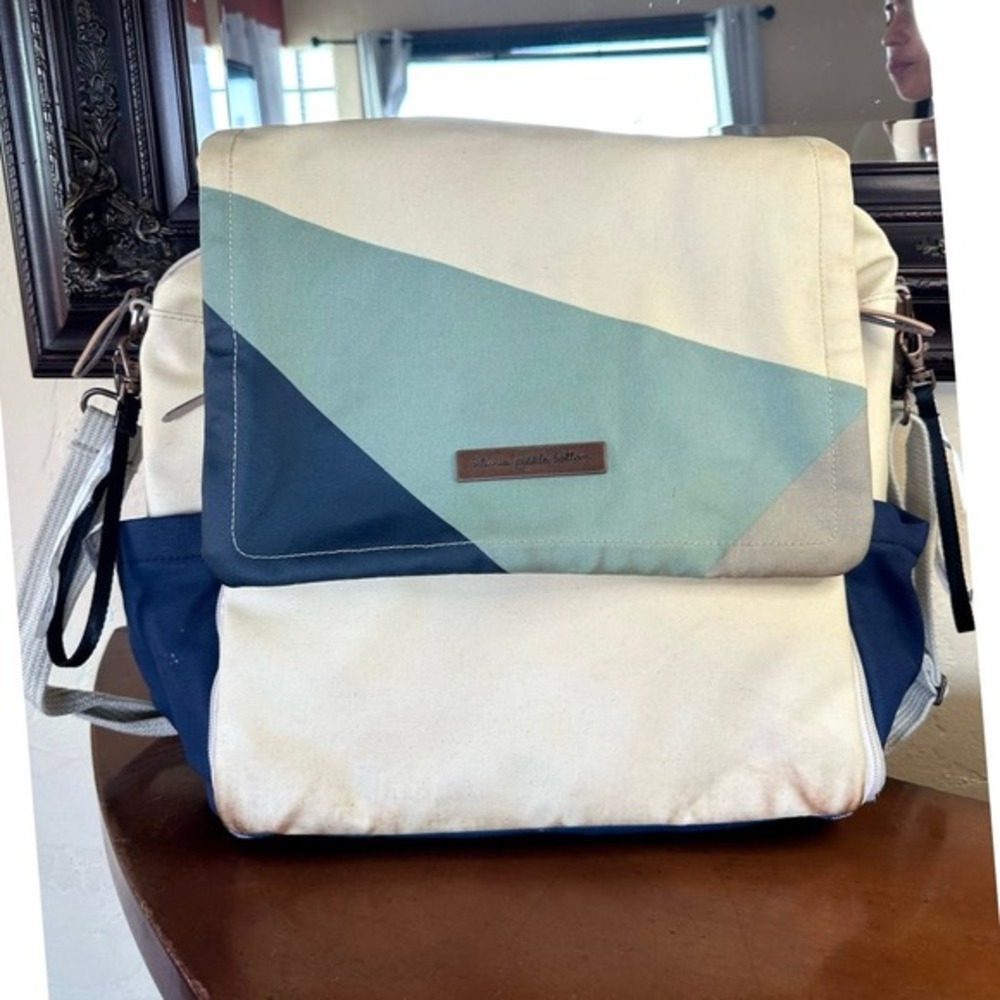 Petunia Pickle Bottom Navy and‎ Teal Abundance
Boxy Backpack